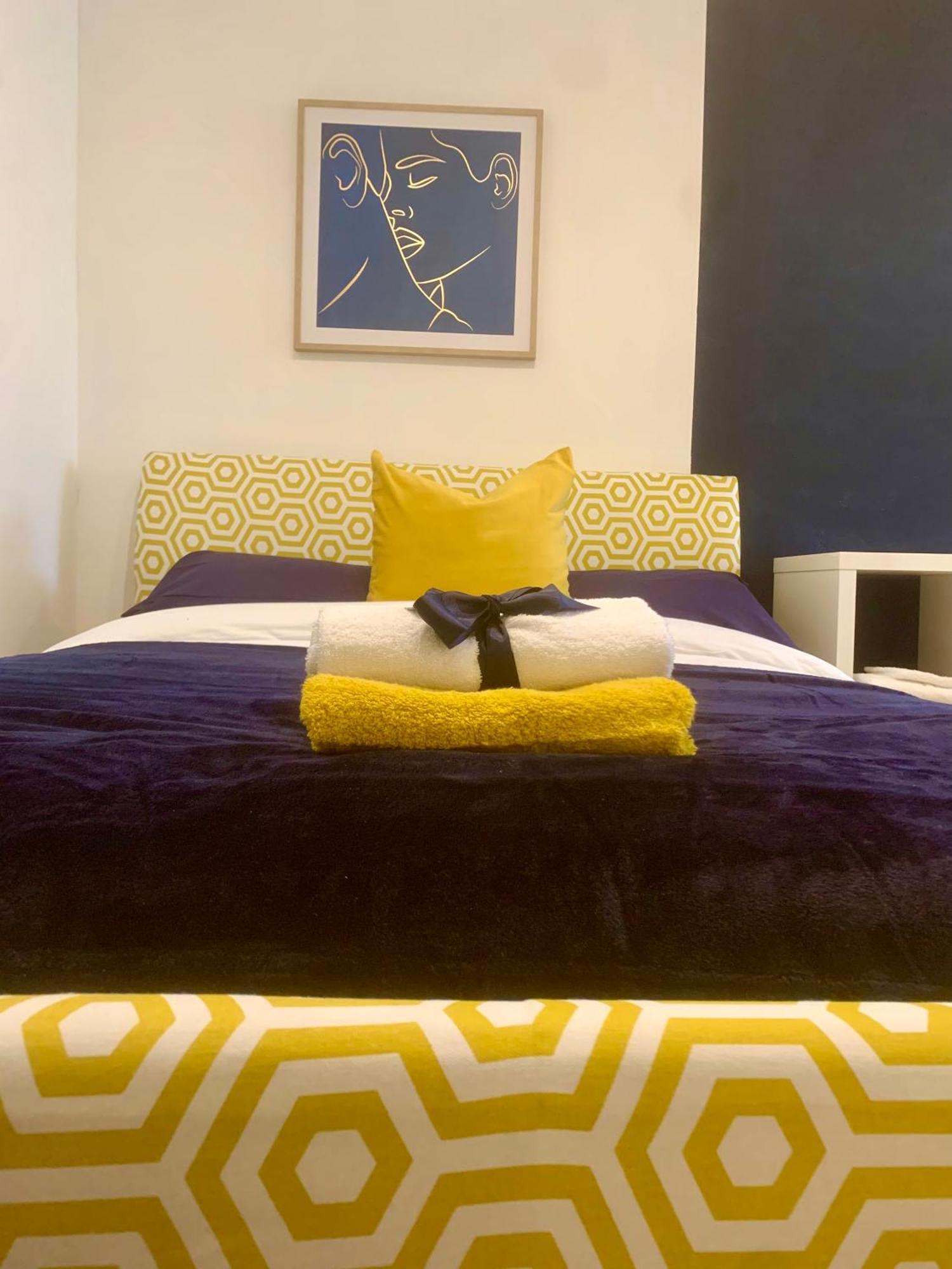 Large Modern 3 Bedroom City Centre Apartment ,Free Parking Liverpool Exteriör bild